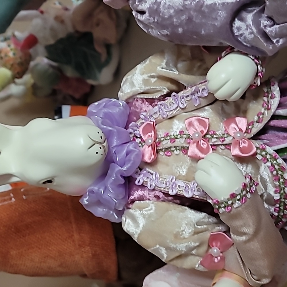 DECORATIVE ORNATE RABBIT